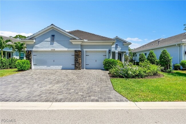 Building Photo - 13725 Magnolia Isle Dr