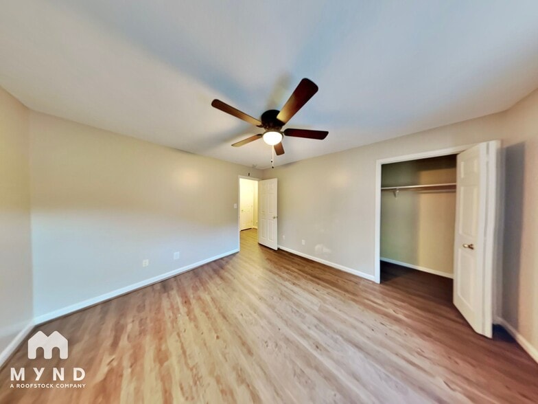 Building Photo - 4705 Blue Bird Ct