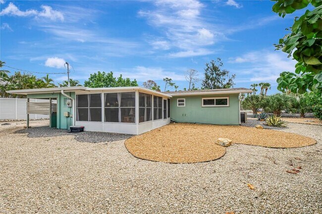 Building Photo - 4626 Gleason Ave