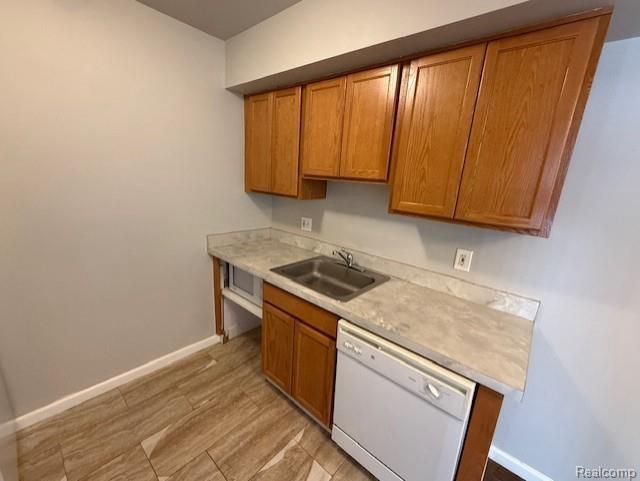 Building Photo - 43964 Freeway Dr