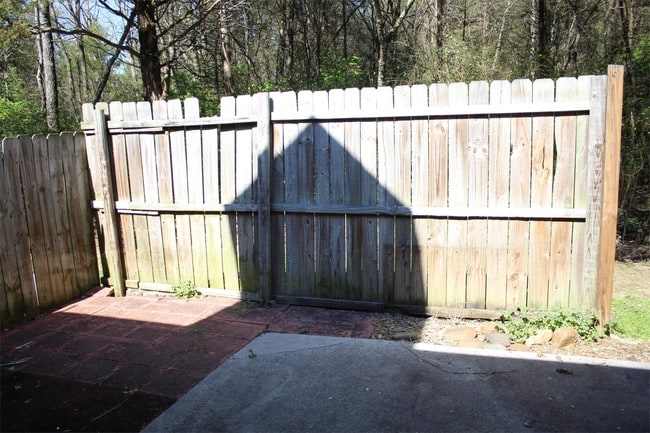 Building Photo - 7638 Emory Cove Way