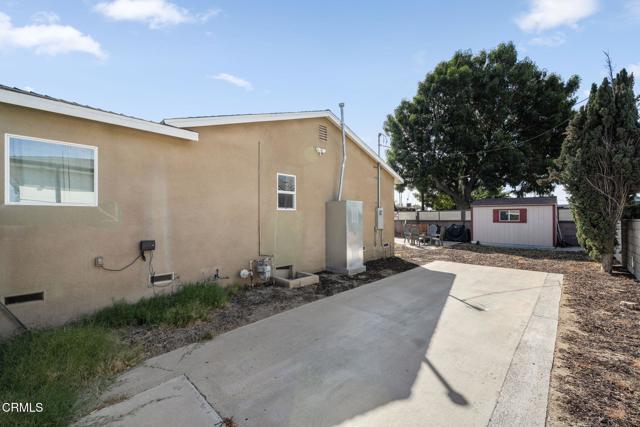 Building Photo - 13240 Ratner St