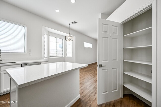Building Photo - 6397 W Blackhawk Dr