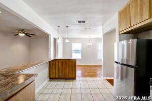 Building Photo - 434 Schmeltzer Ln