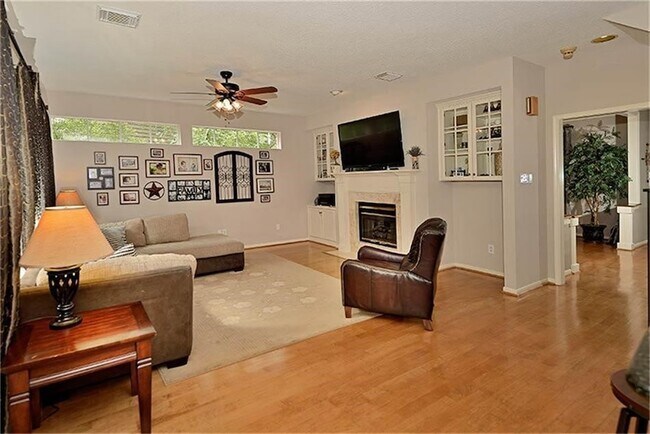 Building Photo - 118 Wisteria Walk Cir