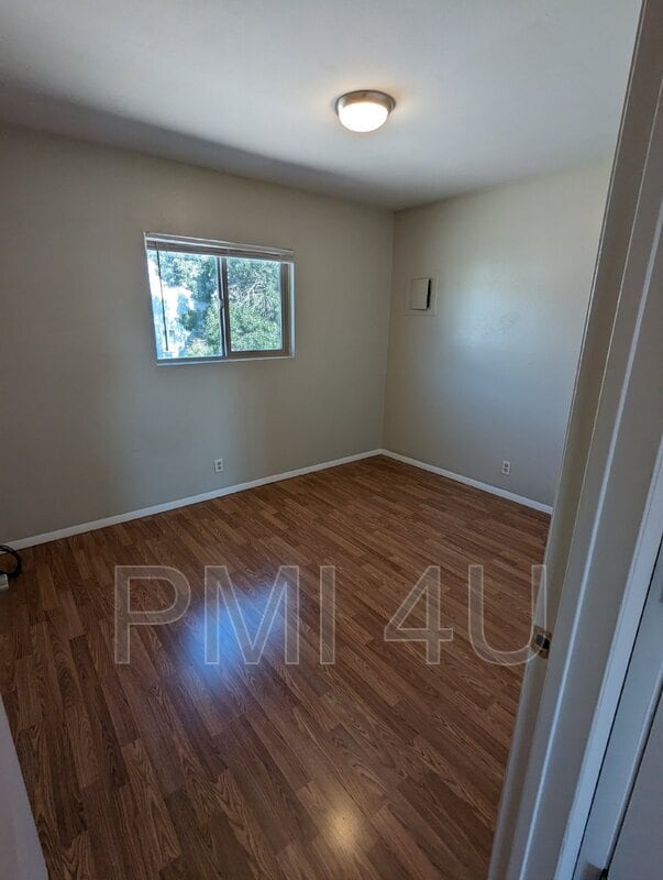 Building Photo - 12409 Manitoba Dr NE