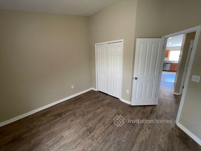 Building Photo - 24447 Summer Wind Ct