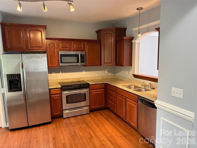 Building Photo - 11814 Chelton Ridge Ln