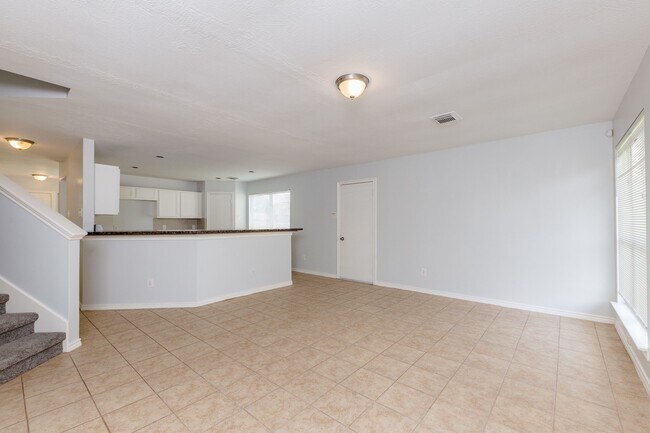 Building Photo - 7615 Greenwood Point Dr