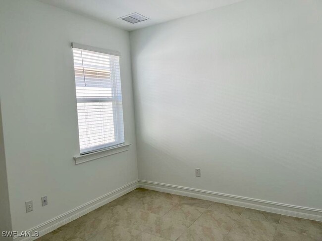 Building Photo - 28315 Captiva Shell Lp