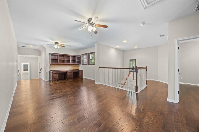 Building Photo - 1303 Quiet Creek Dr