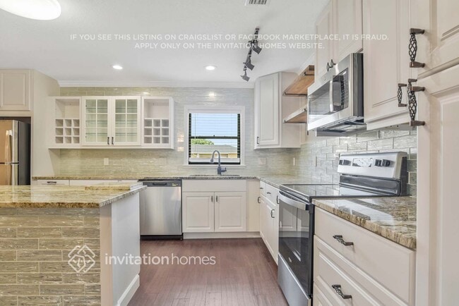 Building Photo - 5414 Chenault Ave