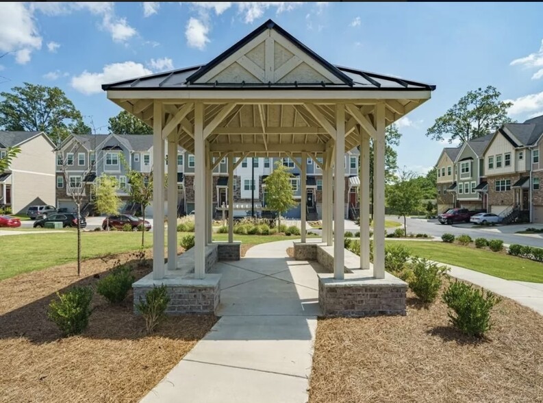 Gazebo out of the front door - 3315 Hedgeway Ct