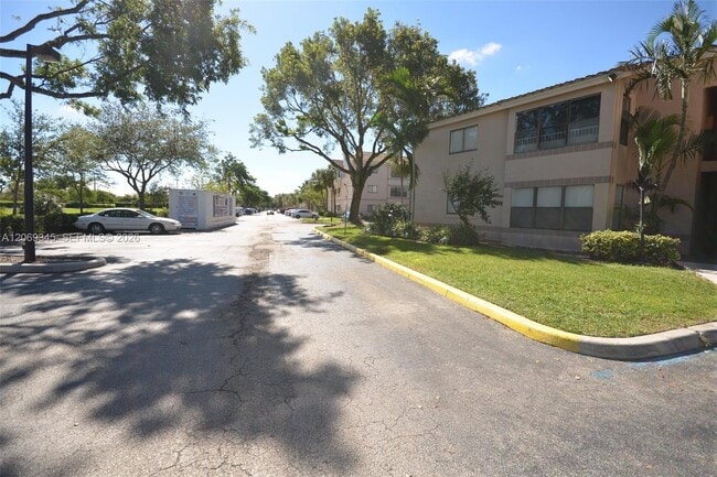 Building Photo - 2796 S University Dr
