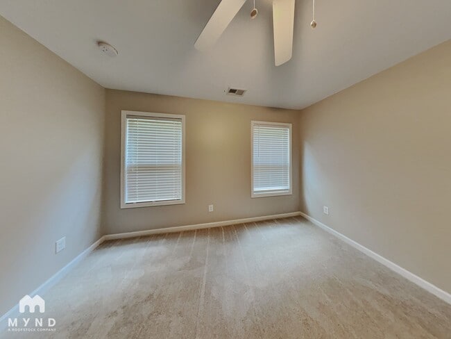 Building Photo - 2557 Kolb Manor Cir SW