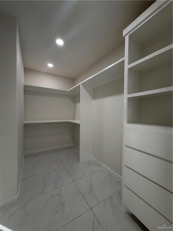 Building Photo - 16 La Laguna Rd