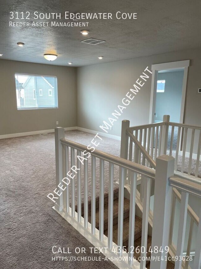 Building Photo - 3112 S Edgewater Cv