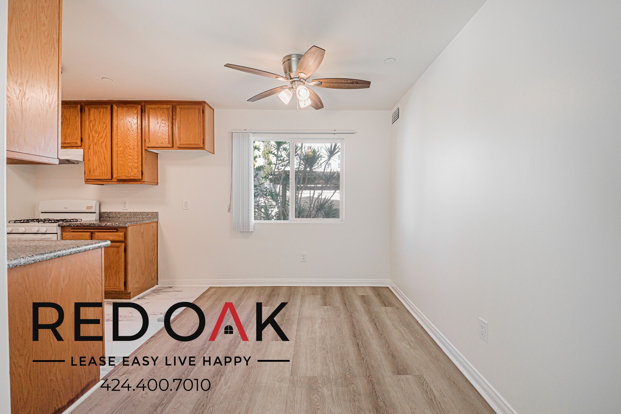 Building Photo - 326 S Westlake Ave