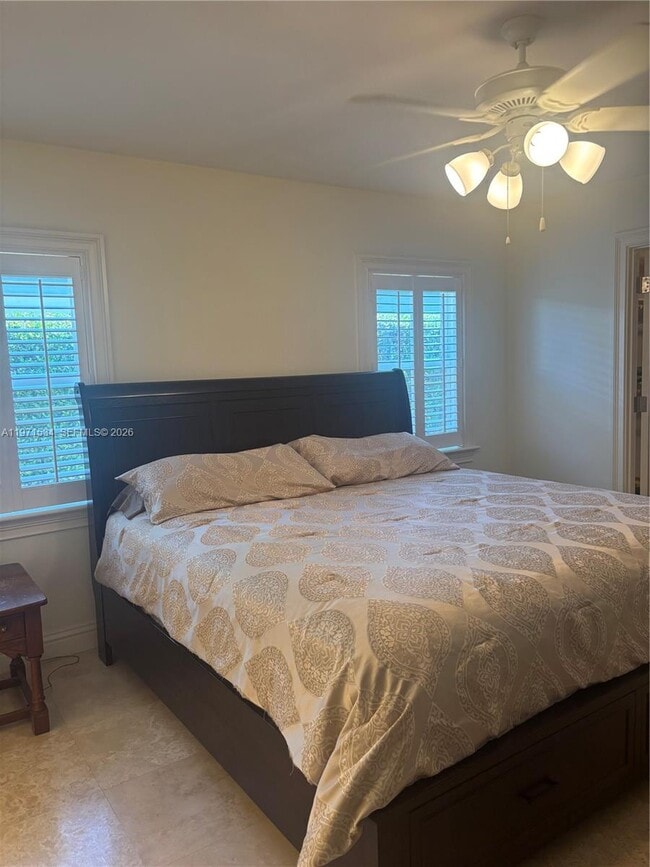 Building Photo - 42 Transylvania Ave