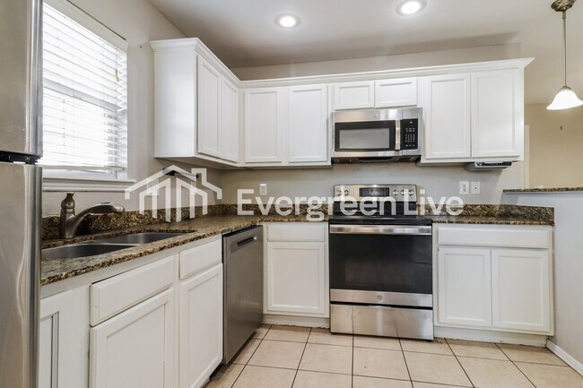 Building Photo - 4546 W Sweetgum Ln