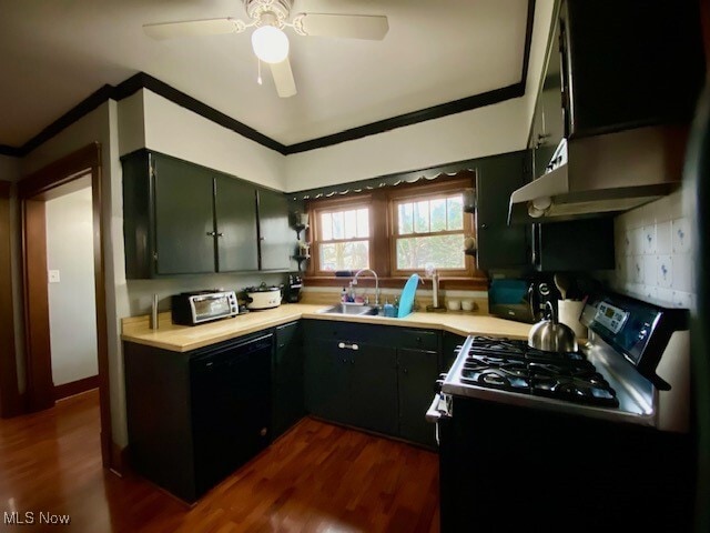 Building Photo - 2321 N Leavitt Rd NW