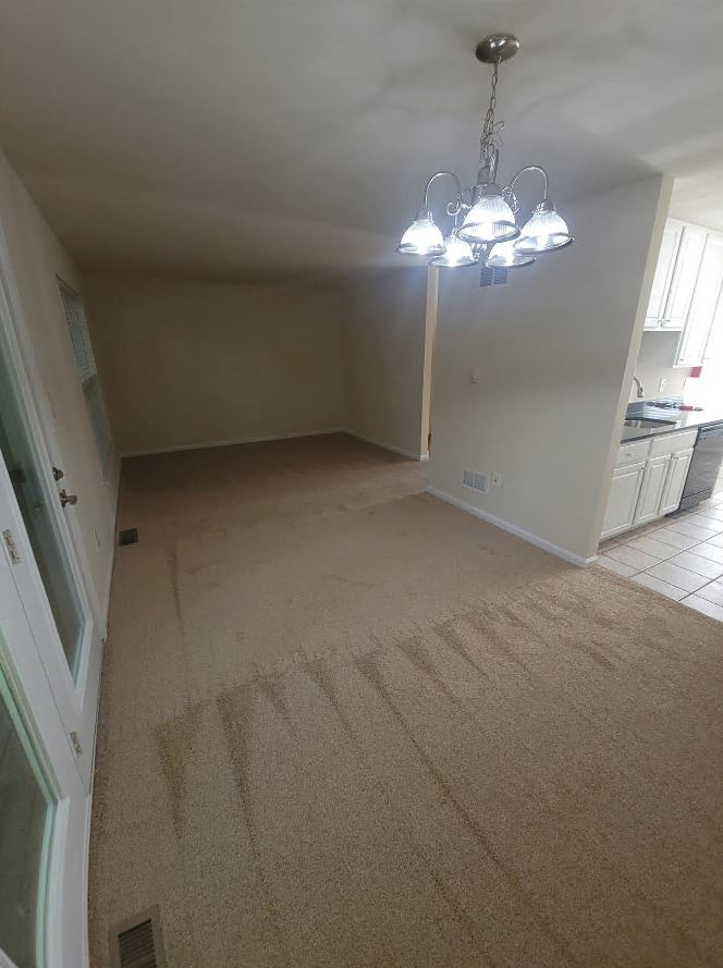 Building Photo - 499 Upland St