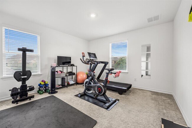 Building Photo - 301 Quarry Rock Cove