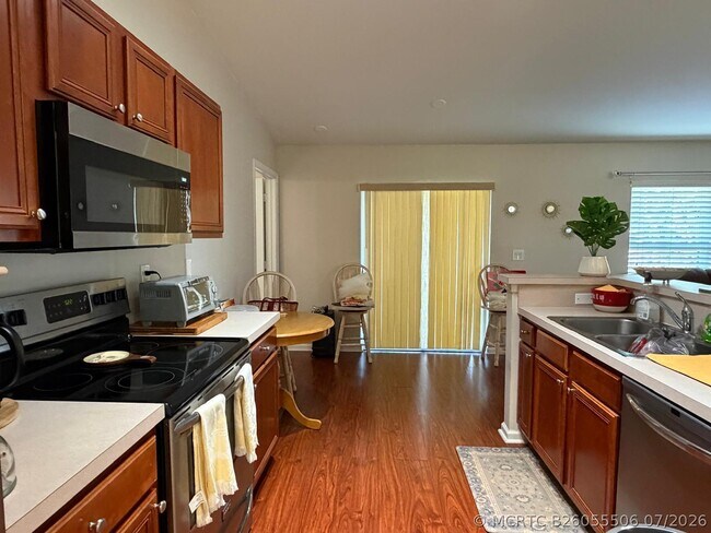 Building Photo - 3661 SW Camastro St
