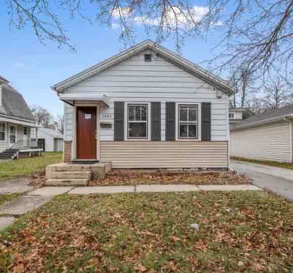 Building Photo - 1202 Stuart St