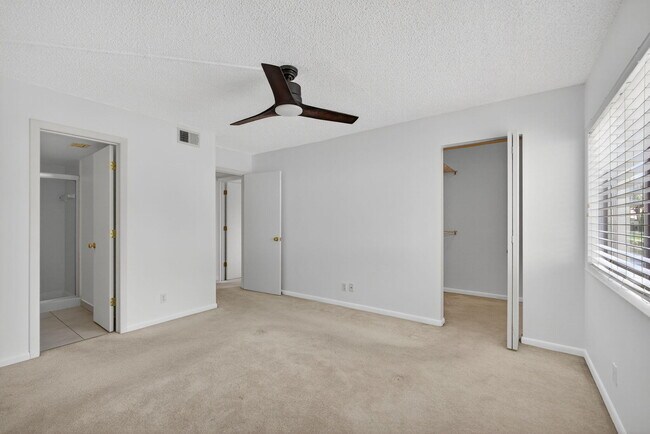 Building Photo - 4992 Sable Pine Cir