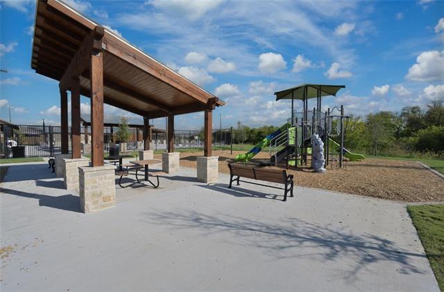 Building Photo - 9345 Herringbone Dr