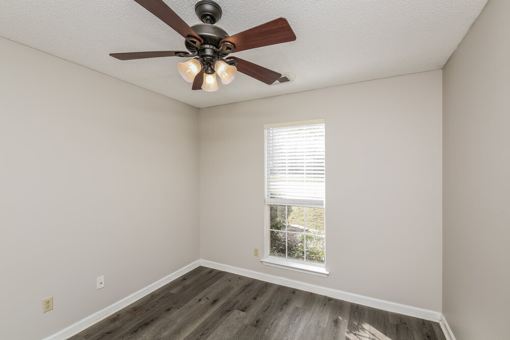 Building Photo - 7234 Fox Creek Dr