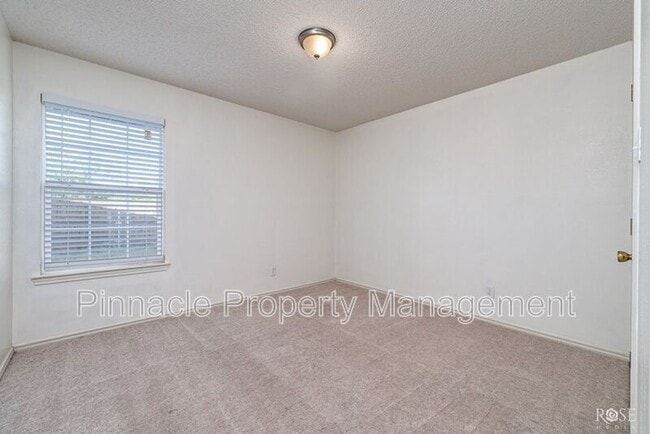 Building Photo - 1229 Elmo Ln