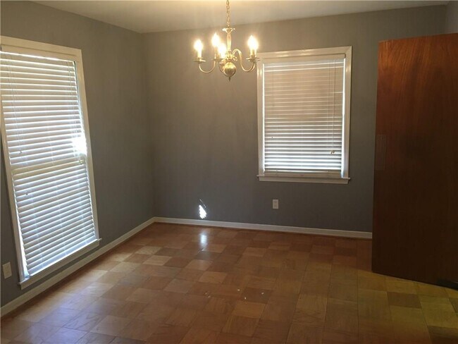 Building Photo - 5510 Gaillard Dr