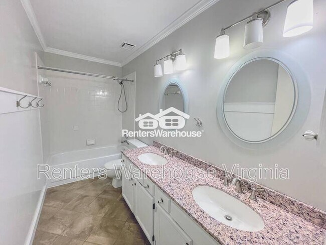 Building Photo - 2045 Cheshire Forest Ct