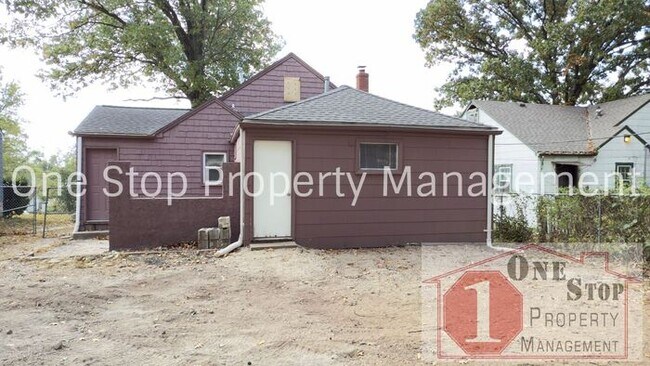 Building Photo - Beautiful 3 Bedroom 1 Bathroom Home in Kan...