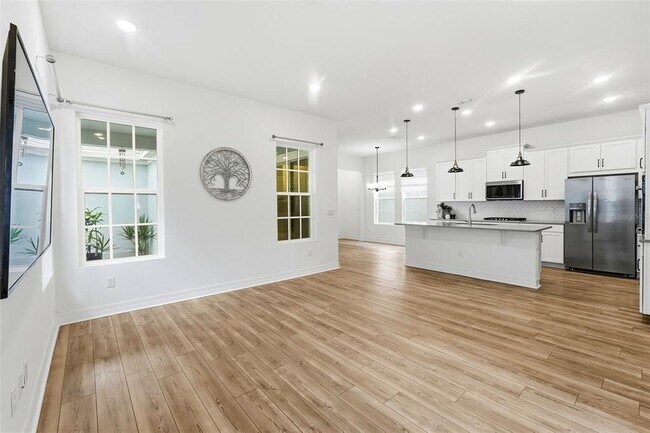 Building Photo - 1859 Treasure Cv