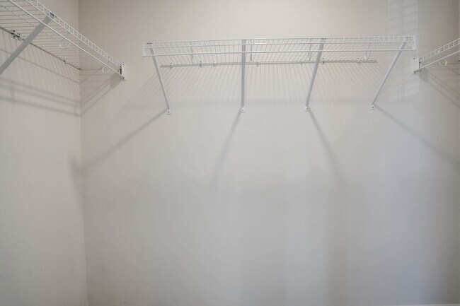 Building Photo - Available now!!! $500.00 off FIRST MONTH'S RENT!