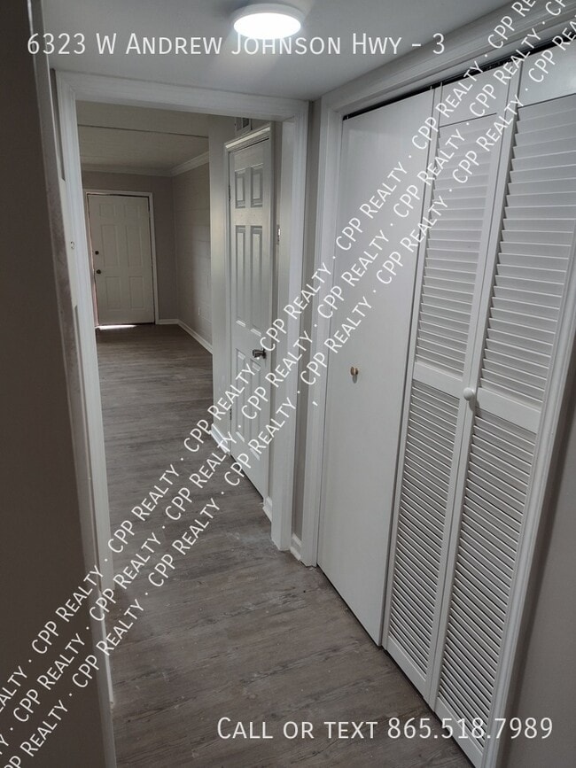 Building Photo - 6323 W Andrew Johnson Hwy