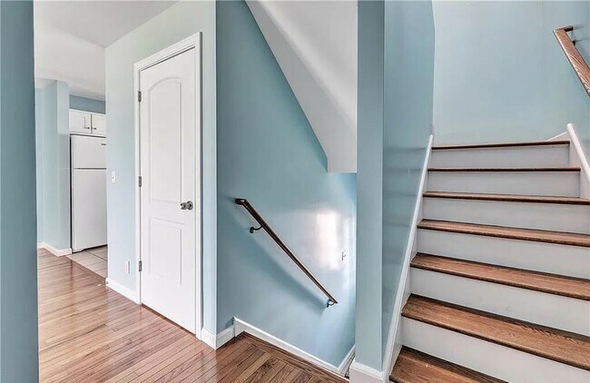 Building Photo - 800 Seaview Ave