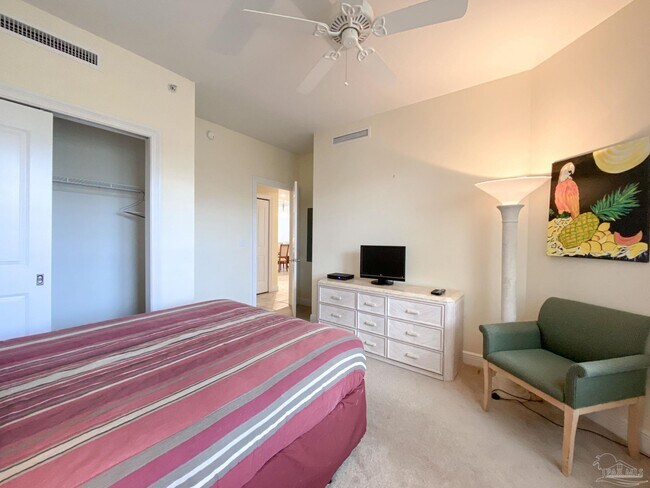 Building Photo - 645 Lost Key Dr