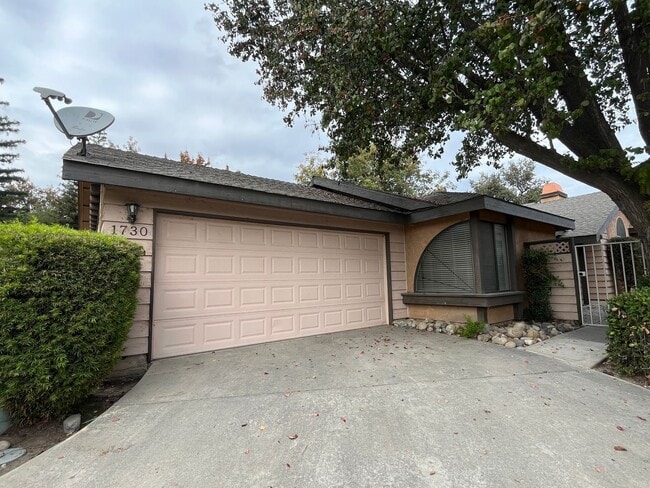 Building Photo - 3 Bedroom Home Coming Soon!