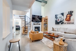 Building Photo - 9711 Smokefeather Ln