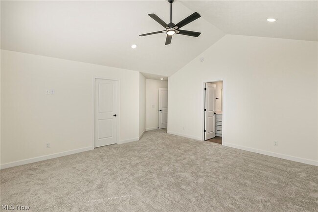 Building Photo - 2240 E 97th St