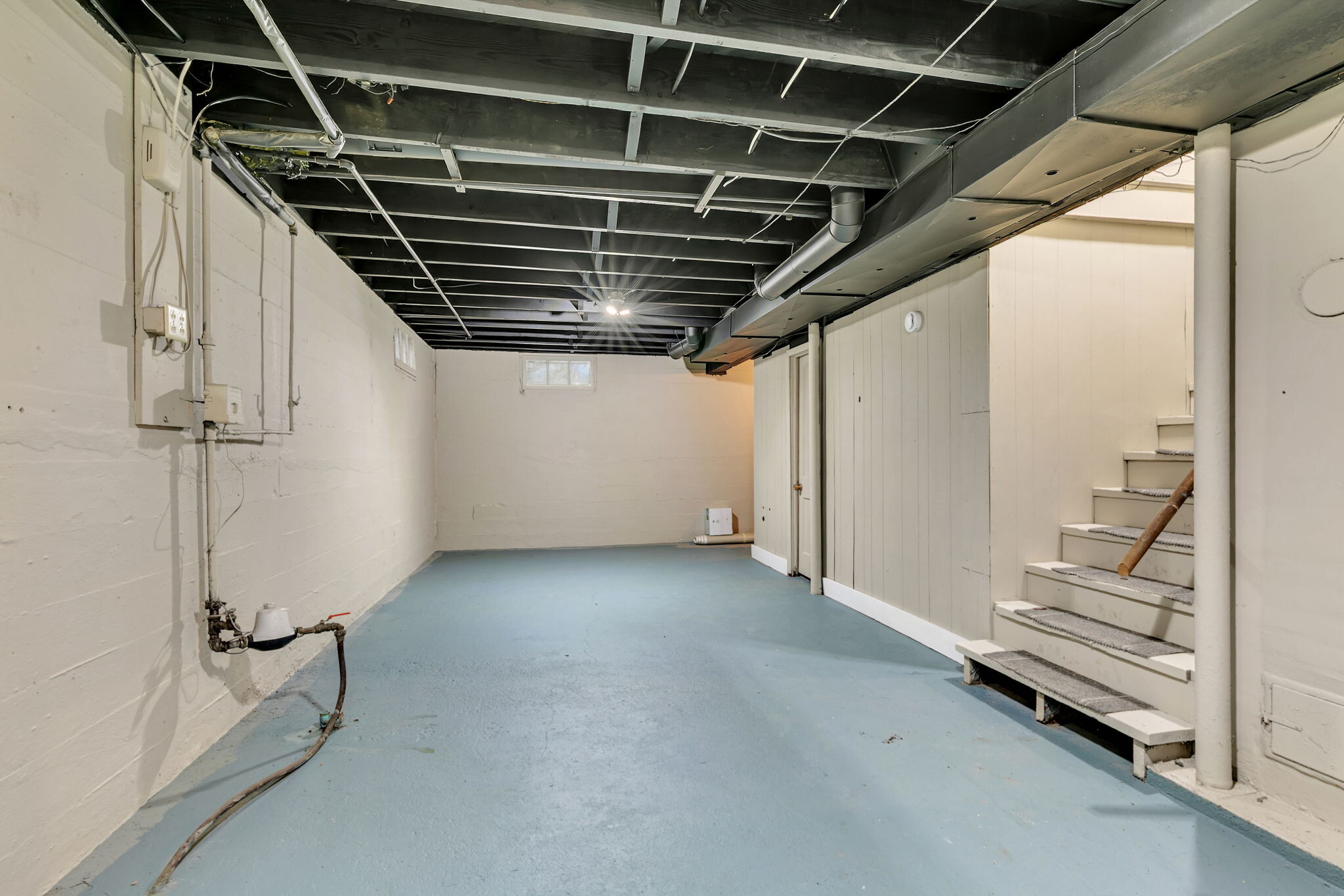 Building Photo - 355 Central Ave N