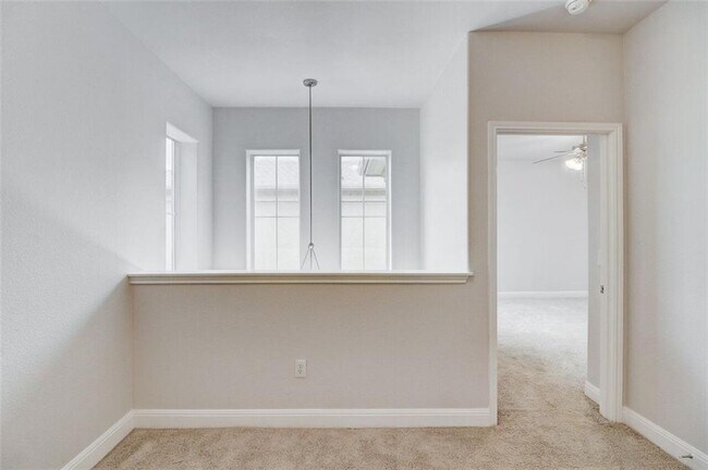 Building Photo - 3406 Menchaca Rd