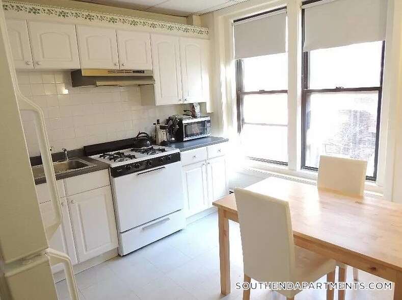 Building Photo - 262 Shawmut Ave