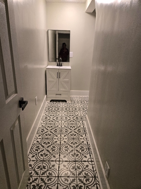 Building Photo - 2012 W Main St