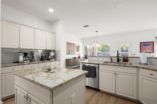 Building Photo - 4523 Ramies Run