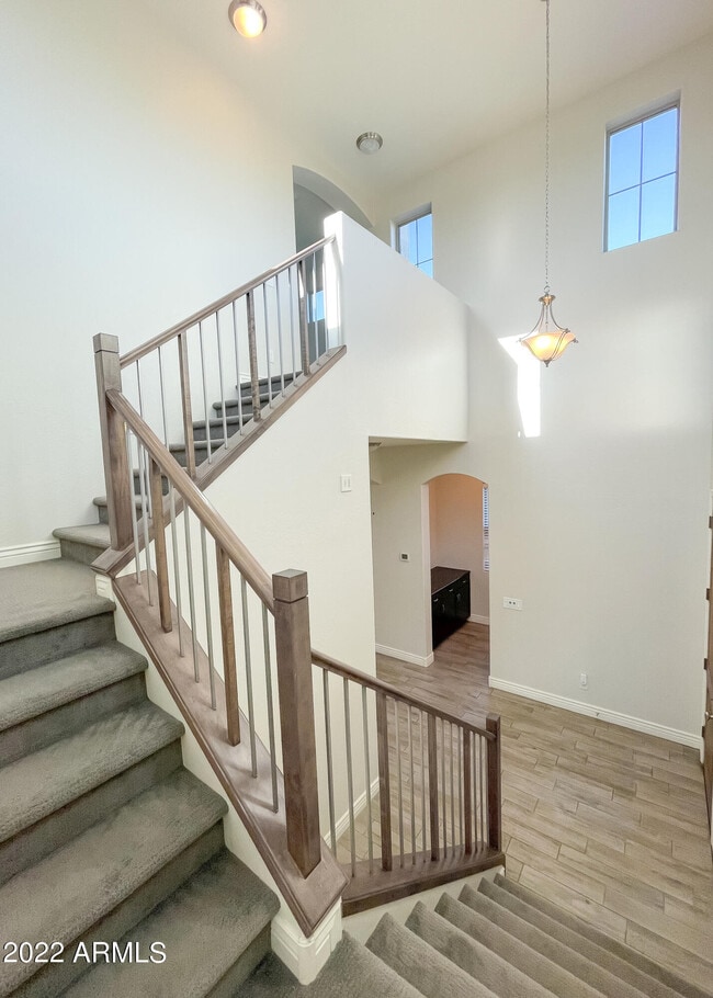 Building Photo - 2902 E Ebony Dr